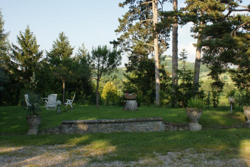 Tenuta Terensano Guest House Monleale Exterior photo